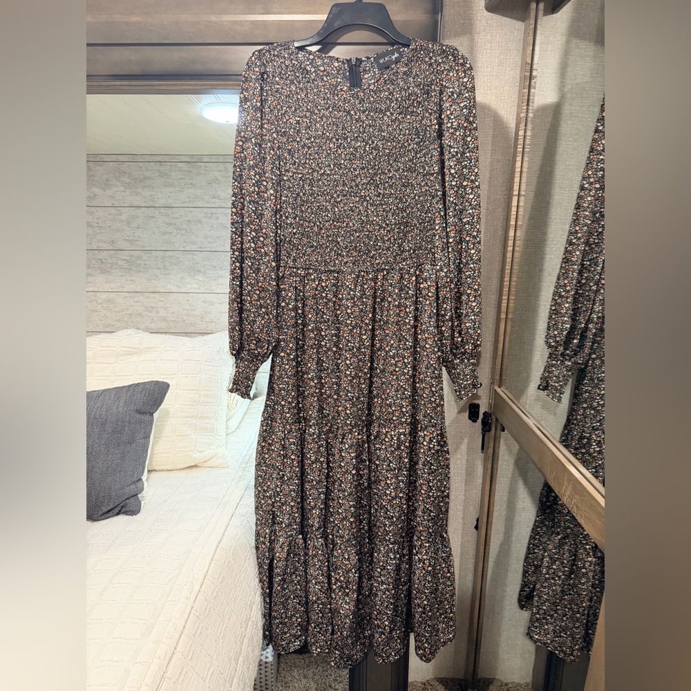 Wukogals Smocked Floral Maxi Dress